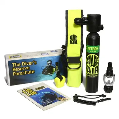 Spare Air Nitrox compatible complete kit with cylinder, holster, refill adapter, safety leash, manuals, and retail box.
